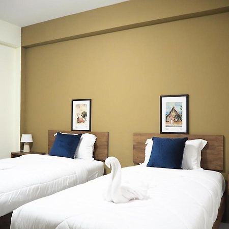 Bua House Poshtel Hotel Chiang Mai Buitenkant foto