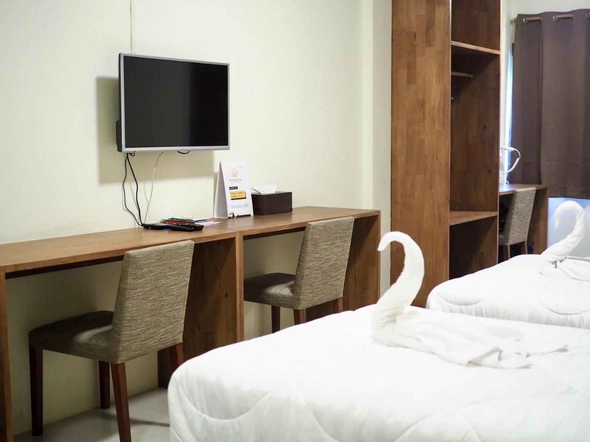 Bua House Poshtel Hotel Chiang Mai Buitenkant foto